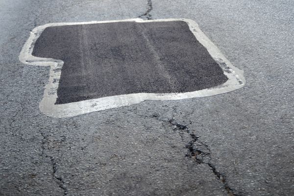 Commercial Pothole Repair in Arlington Heights