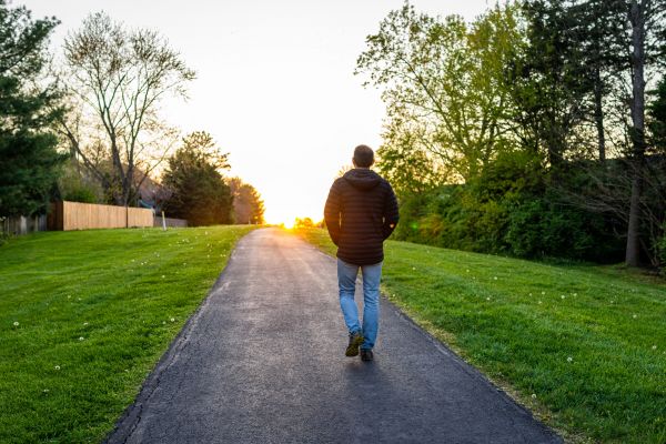Cost of Paved Walkway Installation in Arlington Heights